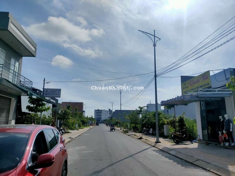 NỀN TRỤC CHÍNH KHU TĐC AN BÌNH KẾ TRẦN HOÀN NA