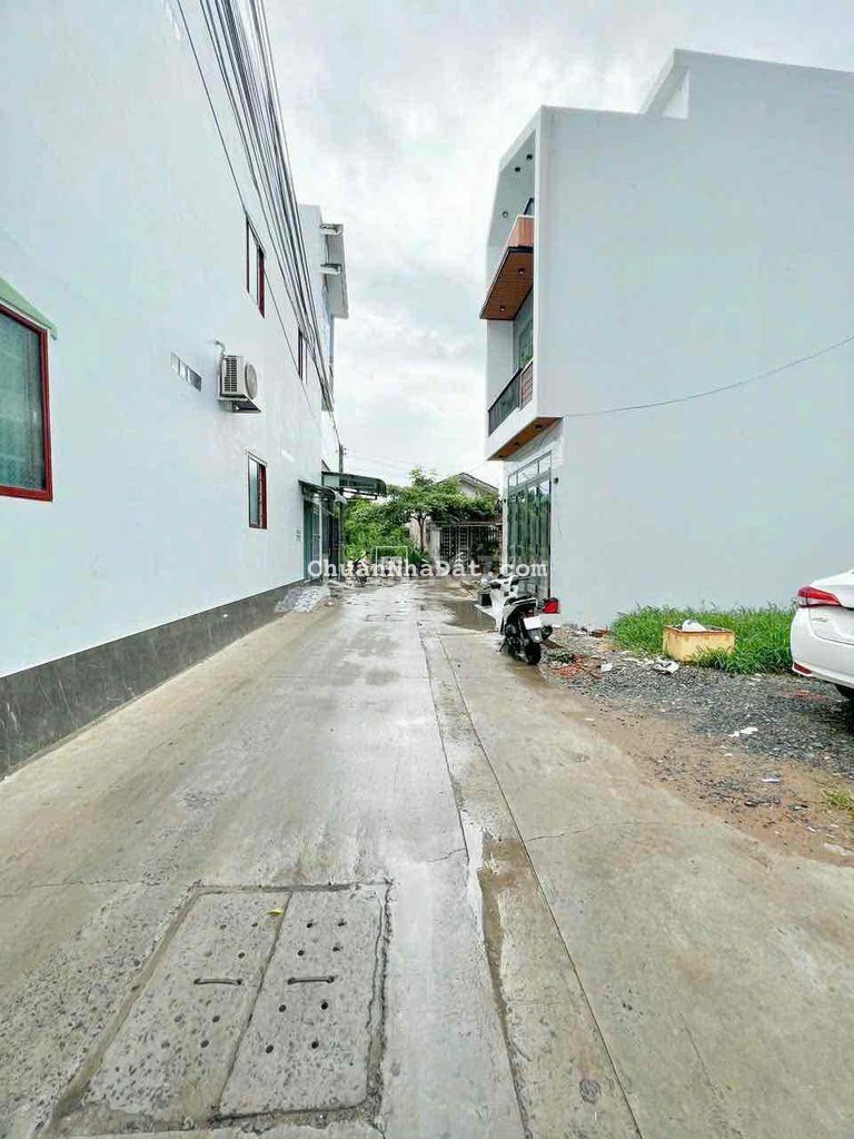 NỀN DIỆN TÍCH RỘNG HẺM 388 GIÁP KDC ĐẠI NGÂN