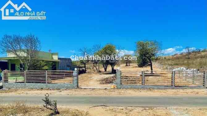 Bán 2160m2 mặt tiền Hàn Mạc Tử view biển giá 30 tỷ