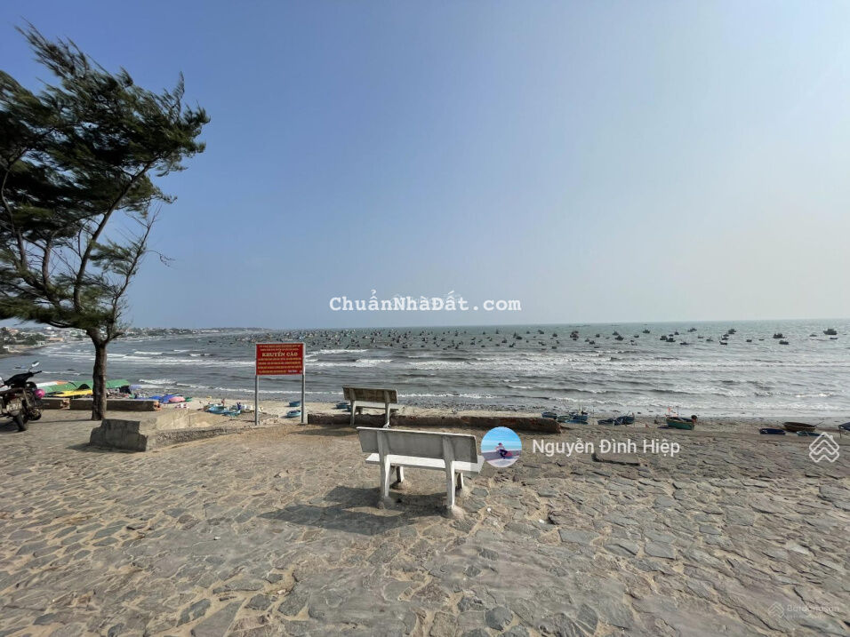 Bán 86m2 thổ cư lô góc mặt tiền Hồ Xuân Hương, Mũi Né Bán 86m2 thổ cư lô góc mặt tiền Hồ Xuân Hương, Mũi Né