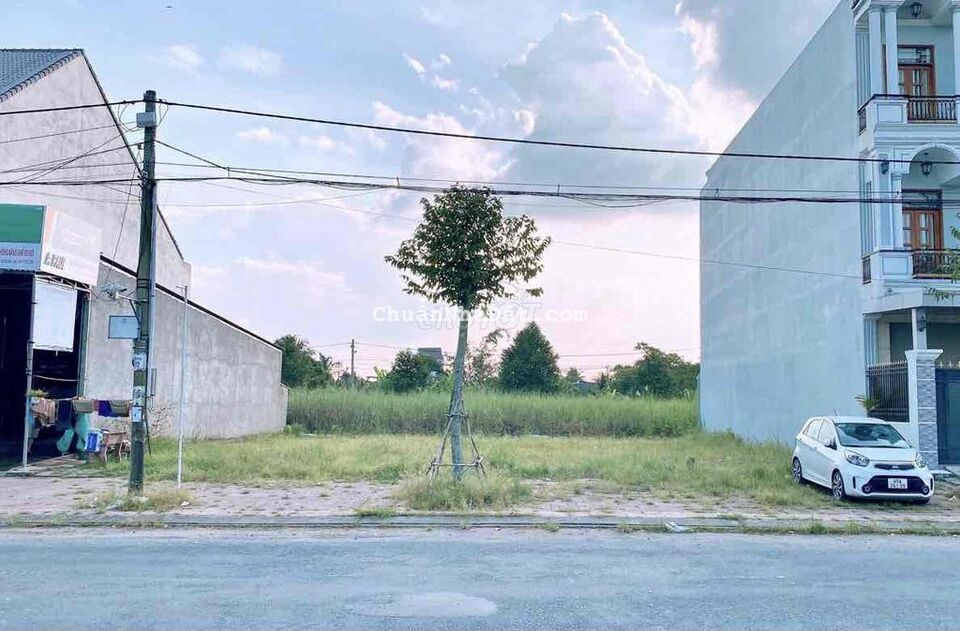 4 nền liền kề ngay trung tâm thương mại phong điền cần thơ