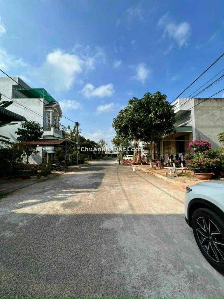 2 NỀN ĐỐI DIỆN ĐƯỜNG SỐ 5 TtTM PHONG ĐIỀN GIÁ RẺ THU HỒI VỐN