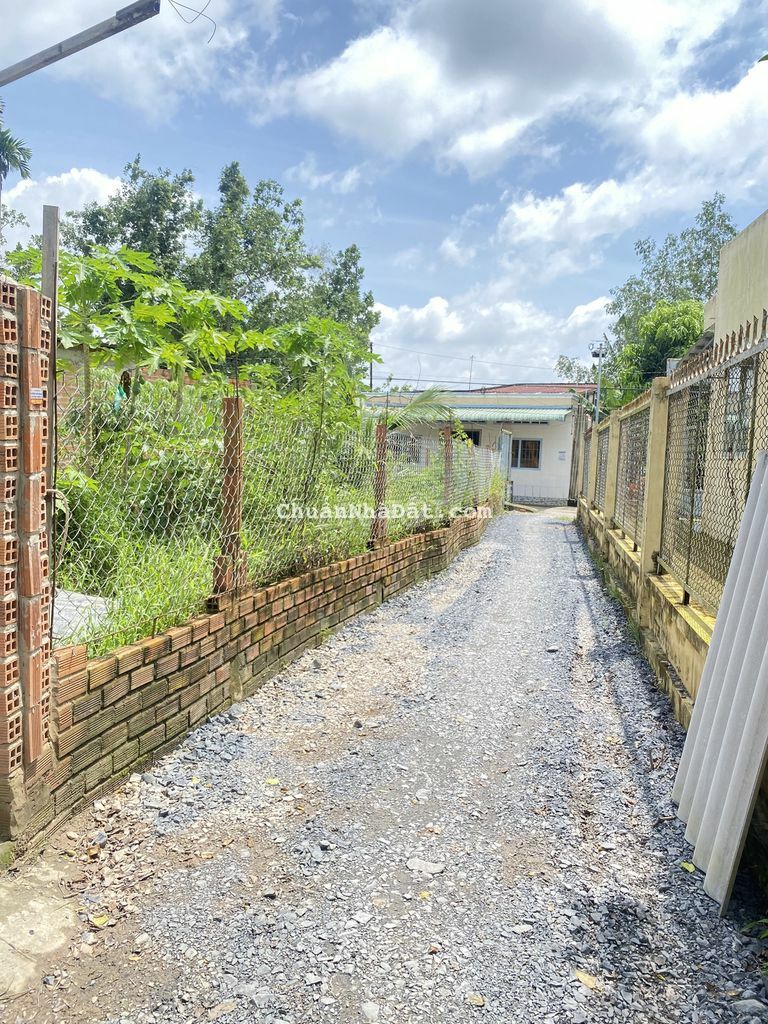 6,15x18=99,69m2 có 76m2 thổ cư $ 510triệu thuộc tuyến Vàm Xáng Ba Láng