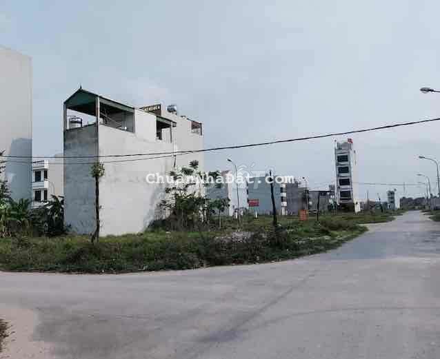 Bán gấp lấy vốn làm ăn 70m2 giá mềm 450tr khu Phú Giáo Bán gấp lấy vốn làm ăn 70m2 giá mềm 450tr khu Phú Giáo