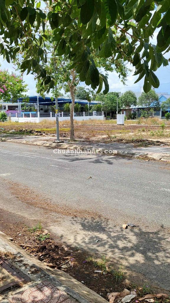 Bán trả nợ lô đất thành phố Phú Mỹ, gần cảng Cái Mép giá 950tr, shr