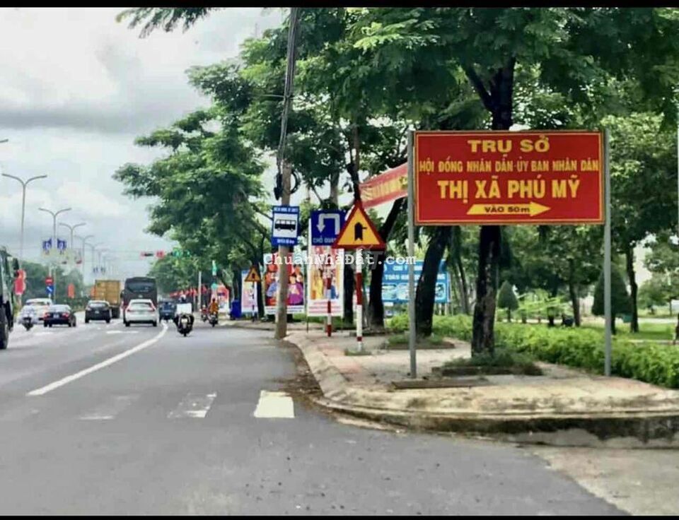 Bán nhanh miếng đất gần nhà thờ Song Vĩnh, 150m2, sổ sắn 800 triệu