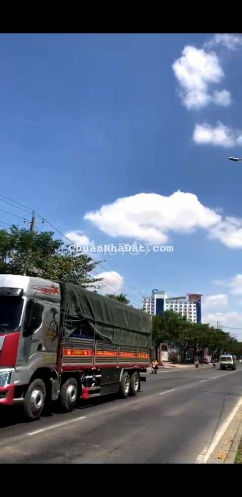 Đất ngộp bán gấp 193m² đất thổ vườn sổ sẵn Trung tâm Phú Mỹ 950Tr Đất ngộp bán gấp 193m² đất thổ vườn sổ sẵn Trung tâm Phú Mỹ 950Tr