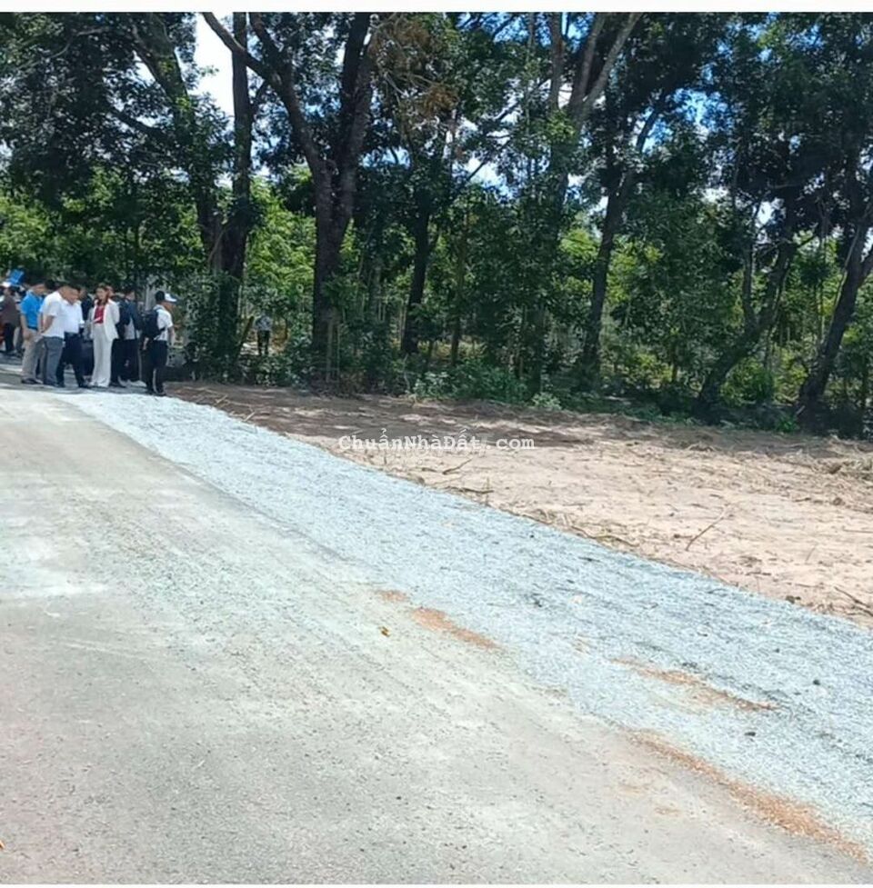 841m2 đất thổ cư, 27m mặt tiền nhựa, gần KCN Long Bình, Phú Riềng.