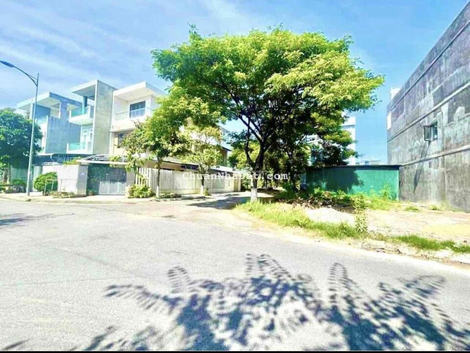 MT Nguyễn Thái Học, KDC Phát Đạt, ngay trung tâm TP Quảng Ngãi MT Nguyễn Thái Học, KDC Phát Đạt, ngay trung tâm TP Quảng Ngãi