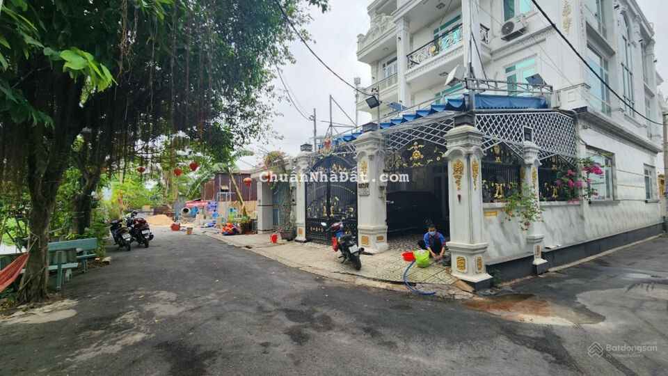 2 lô liền kề mặt tiền sông gần Hà Huy Giáp tiện xây nhà hàng, khách sạn, DT 5m x 30m (10m x 30m)