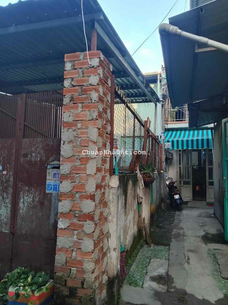 Q12 HT 45 bán lô đất đẹp dt :4*18 hxh Q12 HT 45 bán lô đất đẹp dt :4*18 hxh