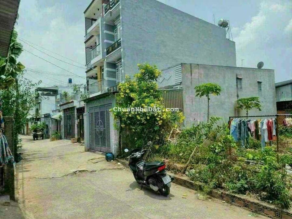 Q12 THỚI AN 11, bán lô đất dt:4*18 , hẻm xe hơi thông