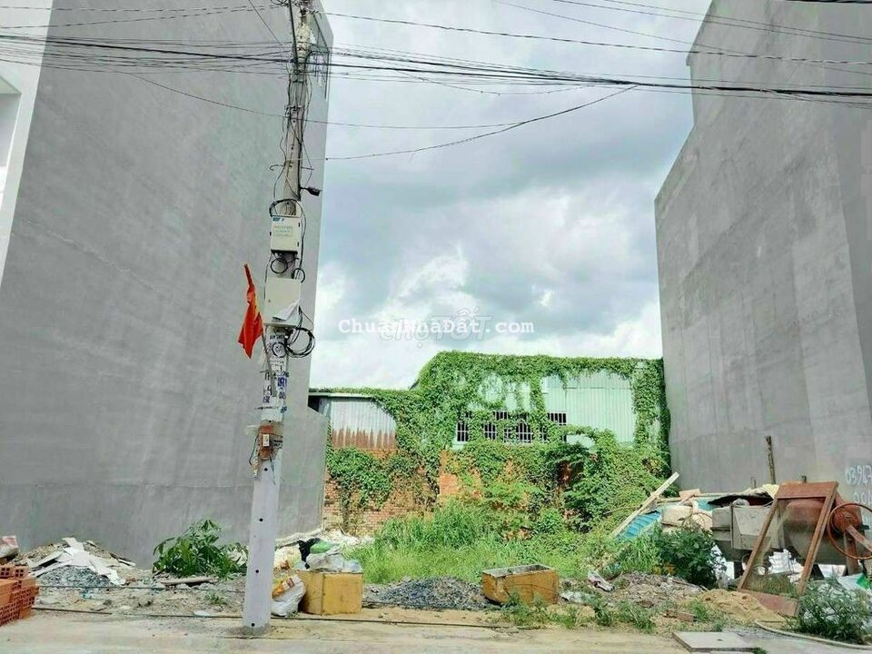 Đất 4x18 hẻm nhựa 7m thông hai sẹc Nguyễn Ảnh Thủ Đất 4x18 hẻm nhựa 7m thông hai sẹc Nguyễn Ảnh Thủ