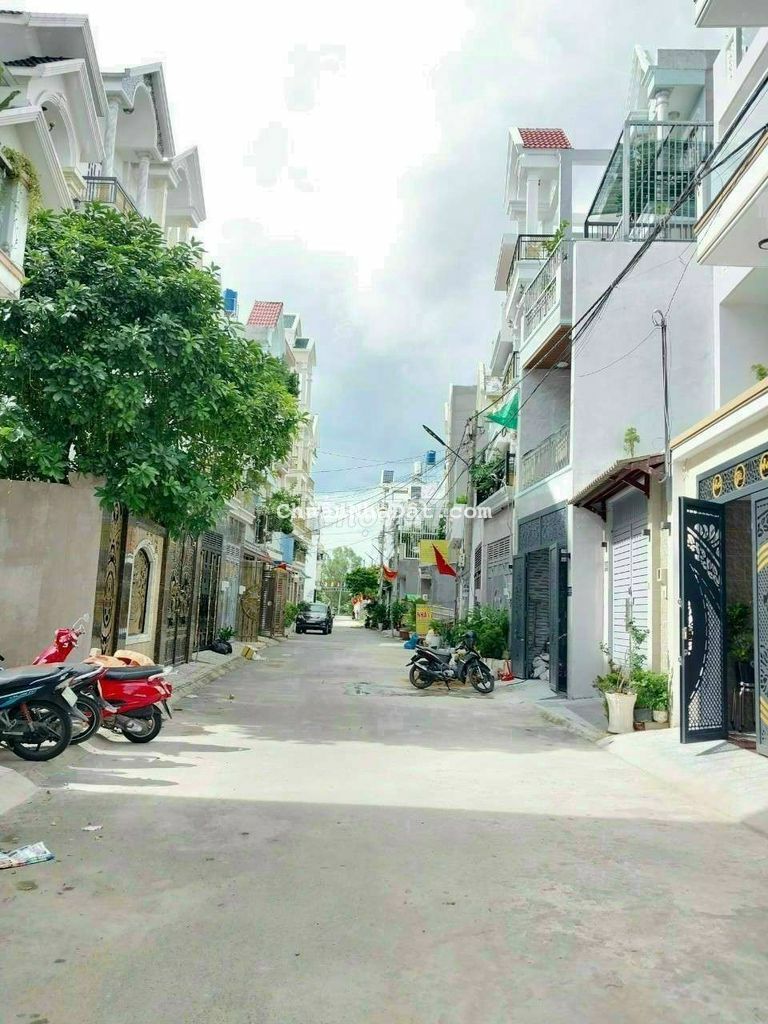 Đất 4x18 hẻm nhựa 7m thông hai sẹc Nguyễn Ảnh Thủ Đất 4x18 hẻm nhựa 7m thông hai sẹc Nguyễn Ảnh Thủ