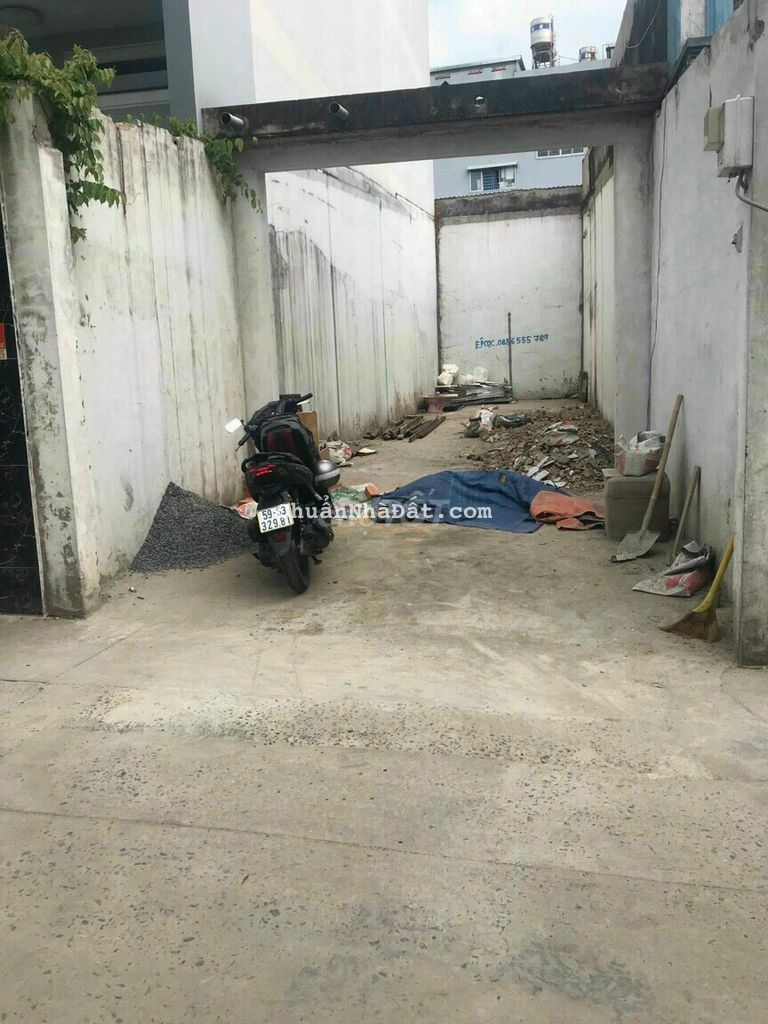 Bán lô đất đẹp , vuông vức gần UBND Phường Tân Thới Nhất