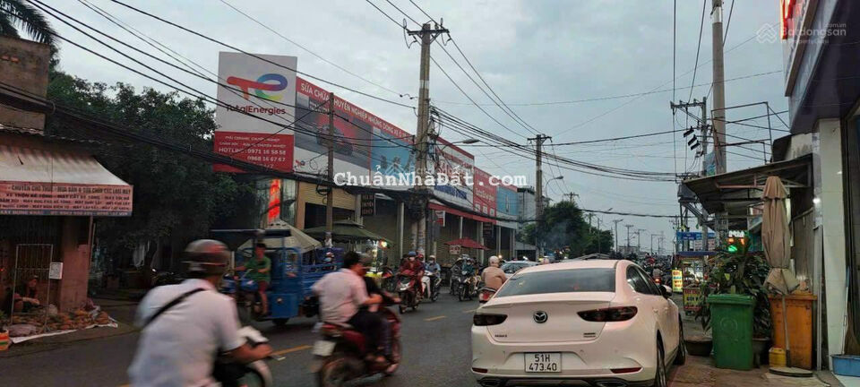 Bán đất mặt tiền khu kinh doanh sầm uất Thạnh Xuân Quận 12. Diện tích 88m2, giá chỉ 4,39 tỷ TL Bán đất mặt tiền khu kinh doanh sầm uất Thạnh Xuân Quận 12. Diện tích 88m2, giá chỉ 4,39 tỷ TL