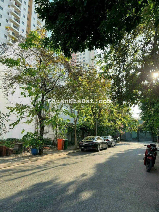 Giảm mạnh 5 tỷ ! Đất khu Lương Định Của phường An Phú Quận 2 (DT- 10x18m) vị trí đẹp giá chỉ 24 tỷ