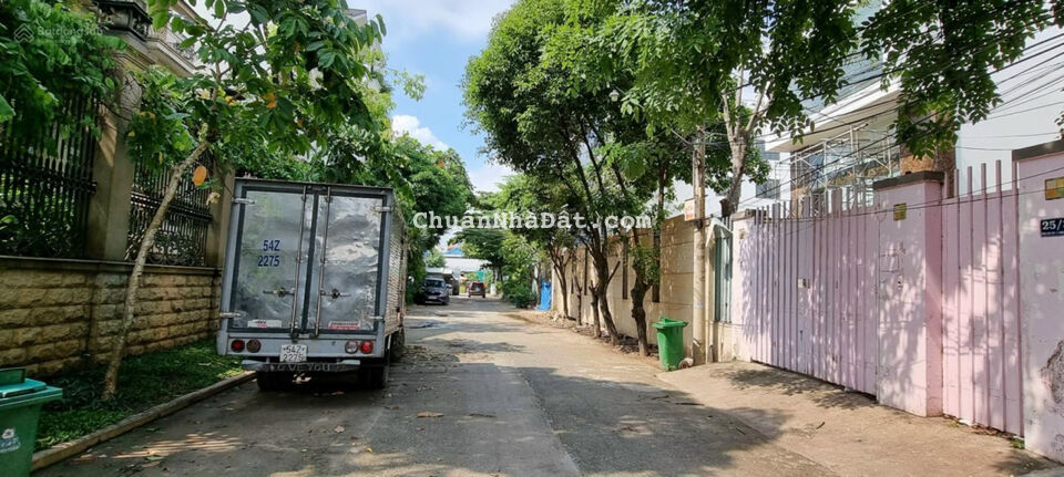 Bán đất đường Xuân Thuỷ phường Thảo Điền chỉ 185triệu/m2 DT 13x28 công nhận 383m 0909039799 Bán đất đường Xuân Thuỷ phường Thảo Điền chỉ 185triệu/m2 DT 13x28 công nhận 383m 0909039799