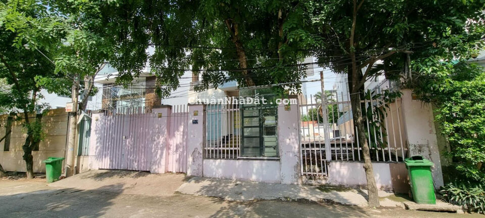 Bán đất đường Xuân Thuỷ phường Thảo Điền chỉ 185triệu/m2 DT 13x28 công nhận 383m 0909039799 Bán đất đường Xuân Thuỷ phường Thảo Điền chỉ 185triệu/m2 DT 13x28 công nhận 383m 0909039799