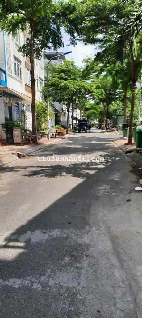 bán đất 2 mặt tiền kdc kim sơn Q7