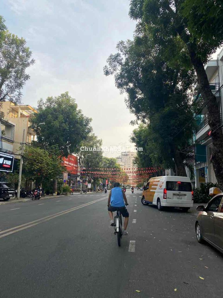 bán đất 2 mặt tiền kdc kim sơn Q7