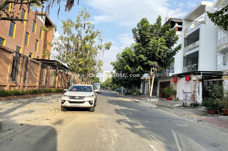 Hàng hiếm - Lô đất đẹp KDC Nam Long TTC, P.Tân Thuận Đông, Quận 7