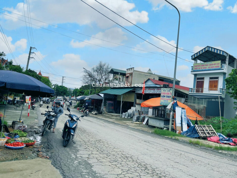 Lô góc 2 mặt tiền chỉ 12tr/m2 ở lõi đô thị Hòa Lạc. Sơn thủy hữu tình. Nghỉ dưỡng tuyệt vời Lô góc 2 mặt tiền chỉ 12tr/m2 ở lõi đô thị Hòa Lạc. Sơn thủy hữu tình. Nghỉ dưỡng tuyệt vời