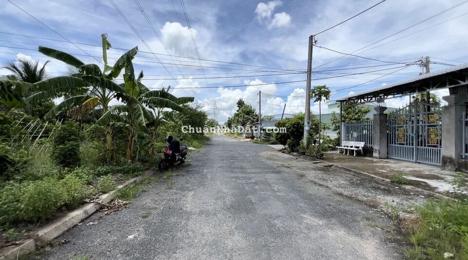 Đất đường Võ Thị Kỹ 16m, 5x24, full thổ, sổ hồng, cách 750m là Cầu RG2
