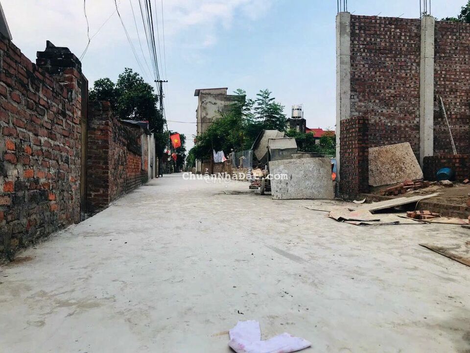 Bán đất trục chính giá chỉ hơn 600 triệu