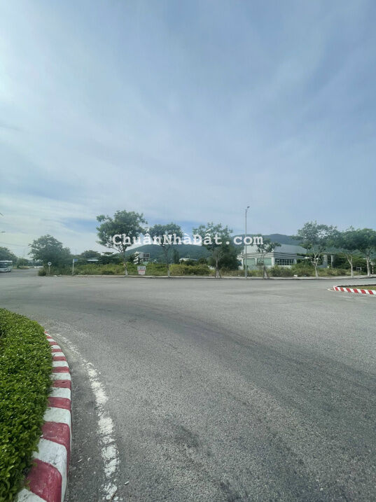 Bán Lô Góc Cực Vip Đường Lê Đức Thọ - Diện Tích gần 1700m2- Sơn Trà