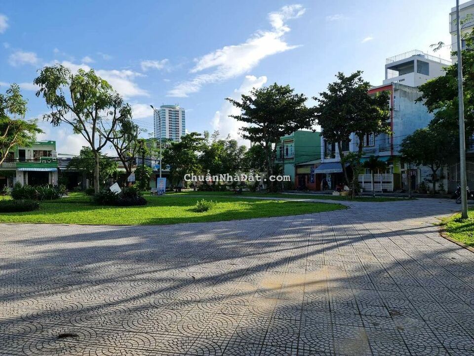 Bán lô đất đường An Nhơn 8 - View công viên, gần Vincom Bán lô đất đường An Nhơn 8 - View công viên, gần Vincom