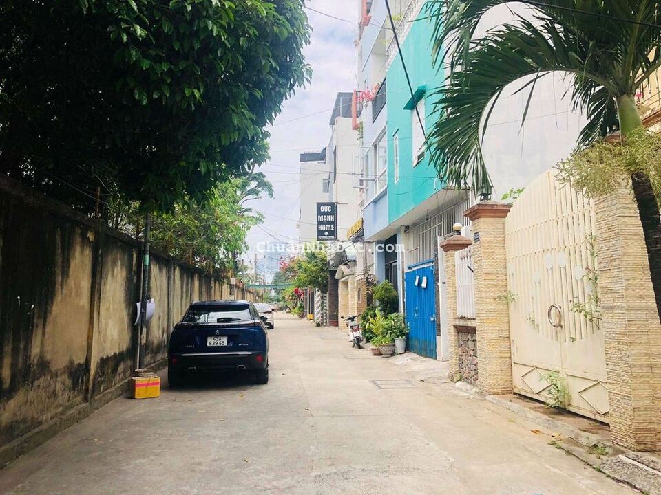 Bán lô kiệt 5m CHÍNH HỮU gần Phạm Văn Đồng giá rẻ