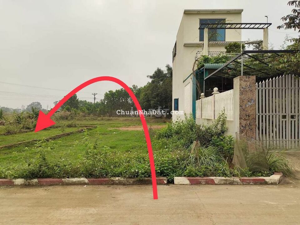 Cần bán 150m Cổ Đông, ô tô đỗ cửa, giá vài tr/m, đã sẵn sổ, gần Ub xã