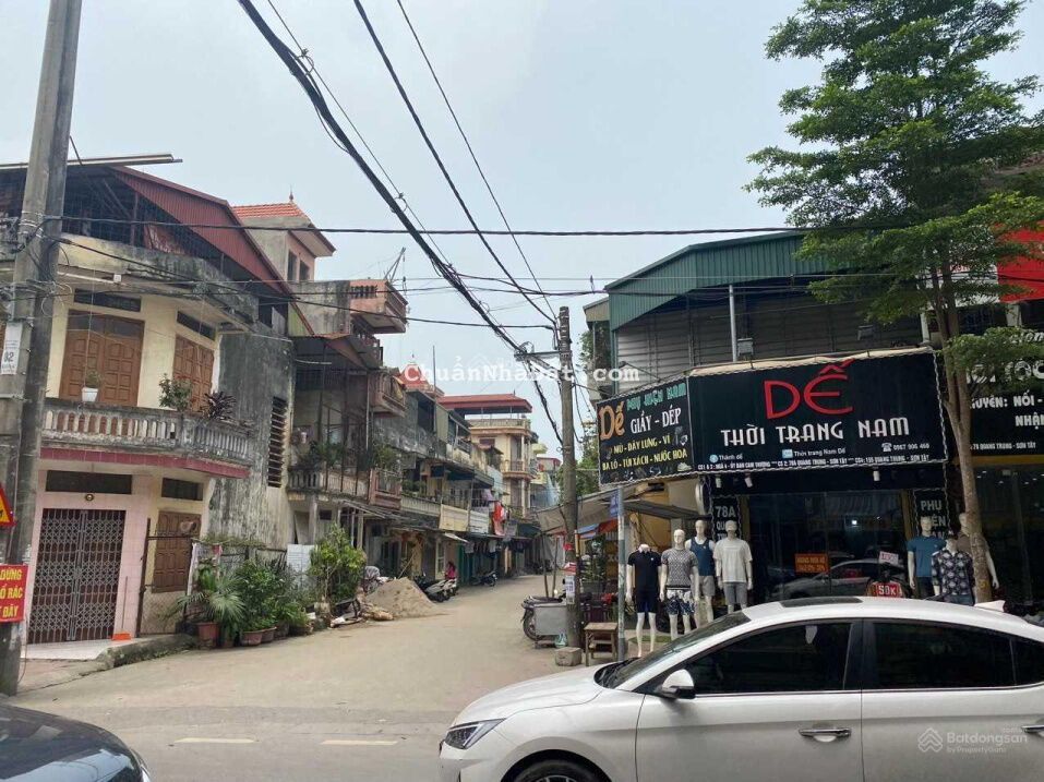 Chính chủ cần tiền nên bán gấp lô đất 400m2 ở xóm Chằm, xã Xuân Sơn, thị xã Sơn Tây, Hà Nội