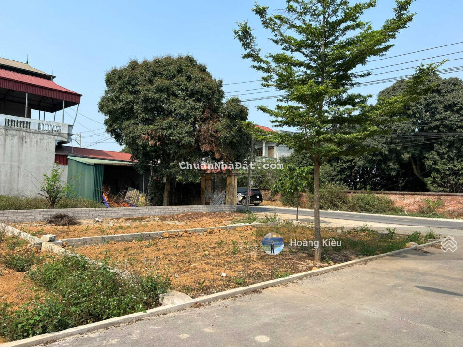 Lô góc 65,5m2 full thổ cư, giá 780tr gần đại học Quốc Gia, CNC kinh doanh, xây trọ cho thuê luôn