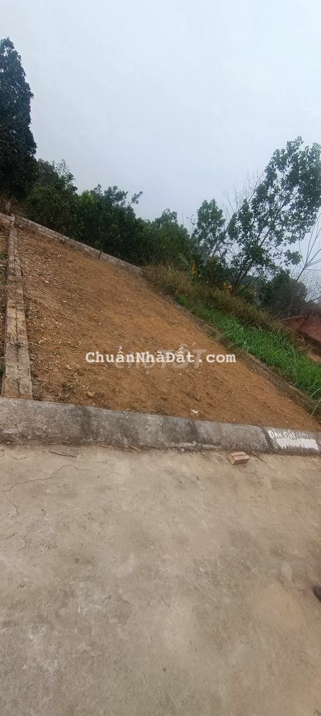 Hàng hiếm cho bác nào nhanh tay, 800tr, full thổ, đg rộng ô tô đỗ cửa