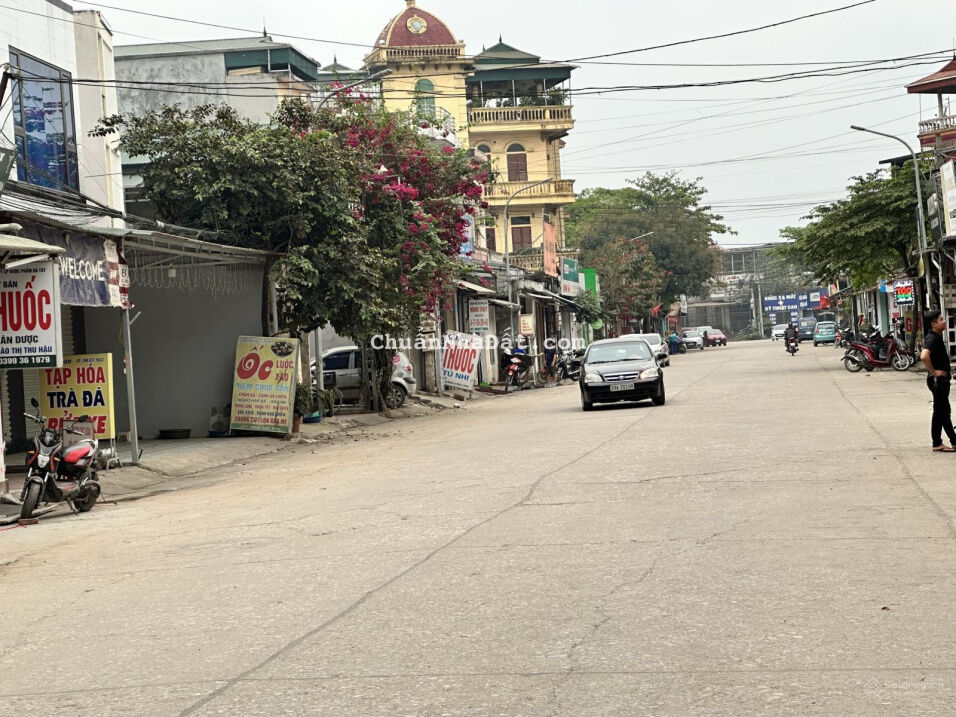 Cắt lỗ chỉ còn 990tr lô đất tại Cổ Đông, mặt đường nhựa ô tô tránh, gần QL21, ngã ba chợ đông đúc Cắt lỗ chỉ còn 990tr lô đất tại Cổ Đông, mặt đường nhựa ô tô tránh, gần QL21, ngã ba chợ đông đúc