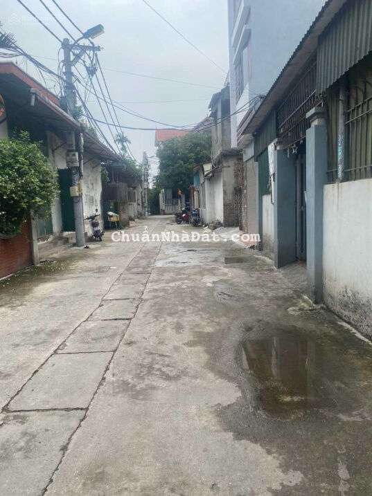 Bán 65m2 đất thôn 3 Vạn Phúc, phân lô, ô tô, MT 5m, 1.85 tỷ Bán 65m2 đất thôn 3 Vạn Phúc, phân lô, ô tô, MT 5m, 1.85 tỷ