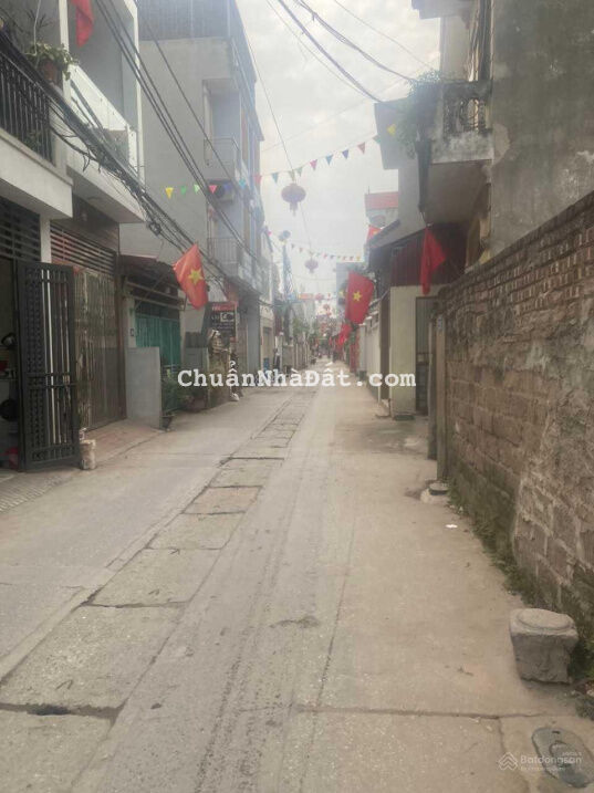 Bán 68m2 đất Thôn 3 Vạn Phúc Thanh Trì, mt 4m, đường 8m, 2.25 tỷ Bán 68m2 đất Thôn 3 Vạn Phúc Thanh Trì, mt 4m, đường 8m, 2.25 tỷ