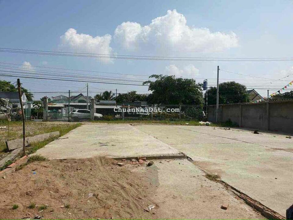 Bán nền đẹp 2 mặt tiền tỉnh lộ 943 - gần huyện đội