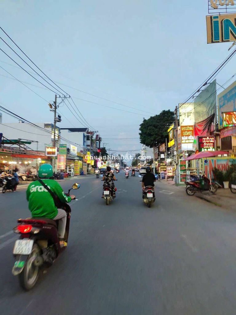 Bán Đất Mặt Tiền Kinh Doanh Vip Giá Ngộp Bán Đất Mặt Tiền Kinh Doanh Vip Giá Ngộp