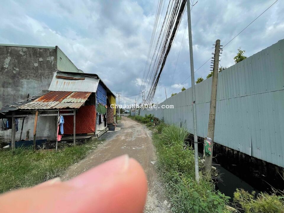 ĐẤT MẶT TIỀN BÌNH HOÀ 5 DIỆN TÍCH  9 x 33