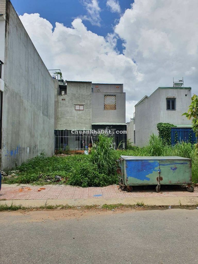 Đất KDC Phú Hồng Thịnh 8, gần chợ Phú Phong và ngã tư Miếu Ông Cù 446