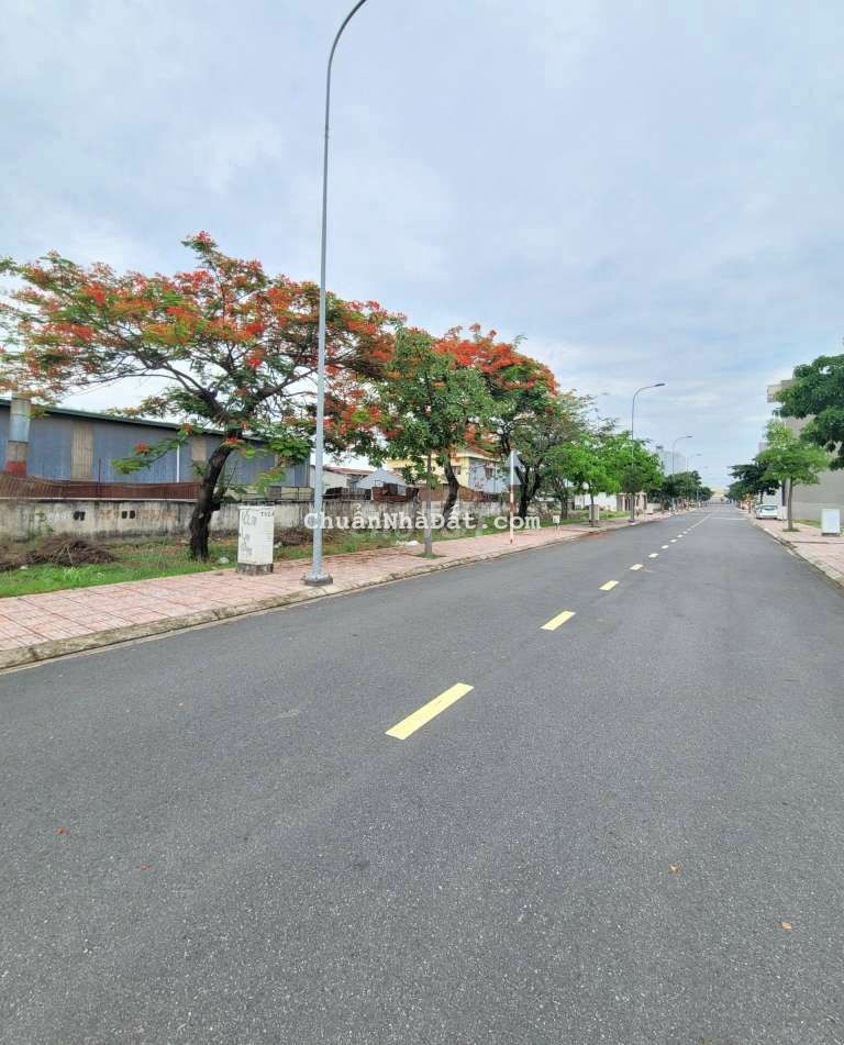 Bán đất gần vòng xoay An Phú giá rẻ 1,85ty sổ riêng thành phó Thuận An