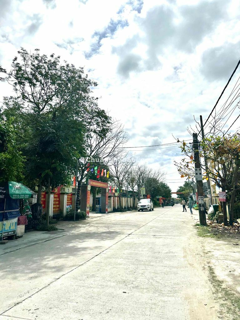 Đất Thăng Bình gần chợ Bình Nguyên và Bệnh viện Thăng Hoa chỉ 3xx Đất Thăng Bình gần chợ Bình Nguyên và Bệnh viện Thăng Hoa chỉ 3xx