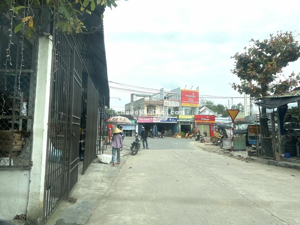 Bán đất gần chợ Bình Nguyên ngang 6 chỉ 3xx sổ hồng riêng chính chủ Bán đất gần chợ Bình Nguyên ngang 6 chỉ 3xx sổ hồng riêng chính chủ