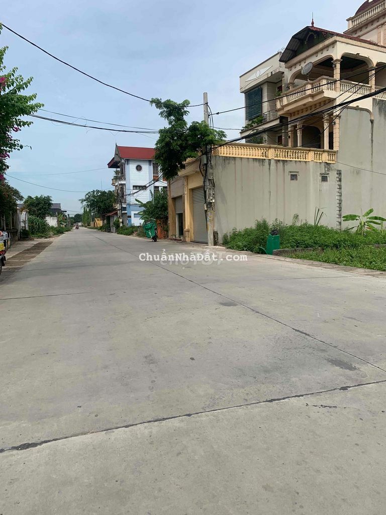 đất trục chính liên xã rộng 10m kinh doanh đa nghành