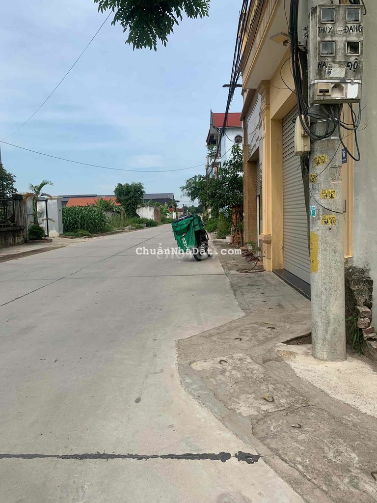 đất trục chính liên xã rộng 10m kinh doanh đa nghành