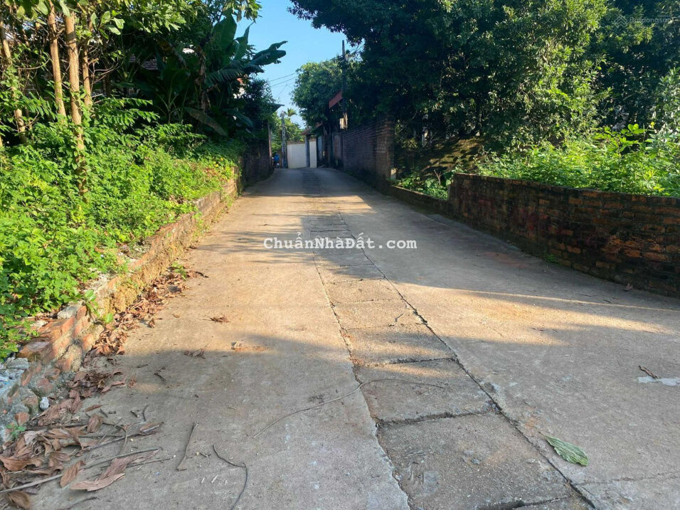 GẦN 1500M ĐẤT BÌNH YÊN GIÁP TL 420 VÀ QL21 GIÁ SIÊU HỢP LÝ. LH 0868819991