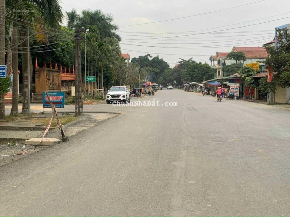 Siêu rẻ chỉ 980tr đất trung tâm xã Bình Yên sầm uất, 5p là ra ĐH FPT, 100% thổ cư oto vào tận đất Siêu rẻ chỉ 980tr đất trung tâm xã Bình Yên sầm uất, 5p là ra ĐH FPT, 100% thổ cư oto vào tận đất